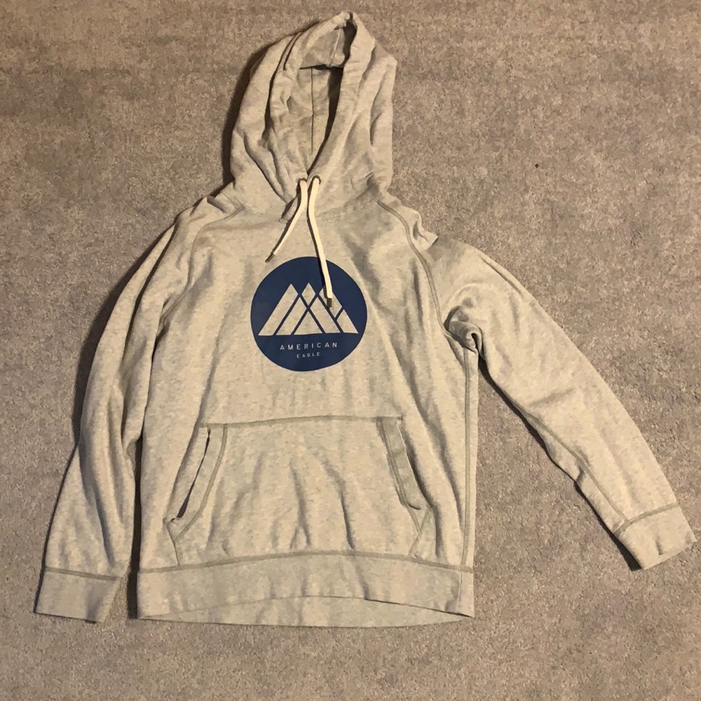 Men’s American Eagle sweatshirt